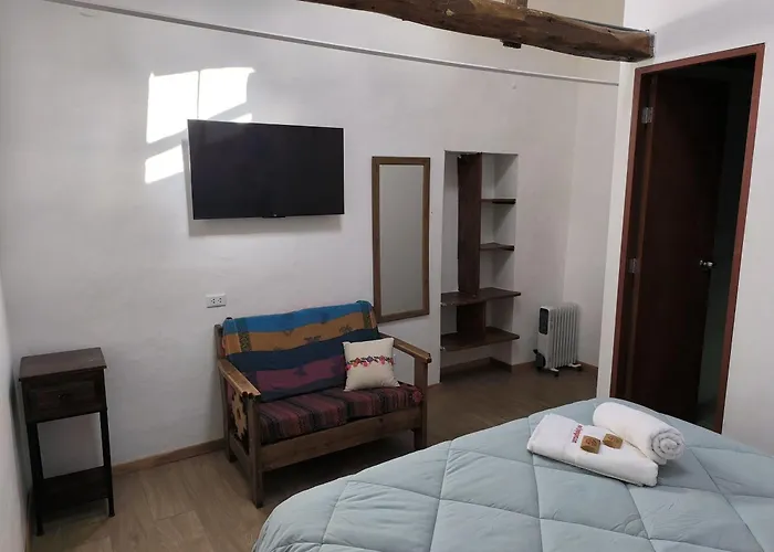Flying Dog Hostel *